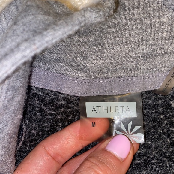 Athleta Cropped Quarter Zip - Picture 3 of 3